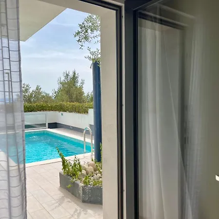 Holiday Home “Petar” With Sea View *